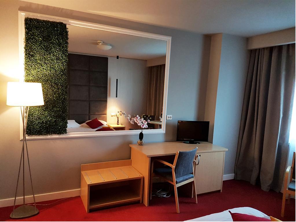 Hotel Boavista 蒂米什瓦拉 外观 照片